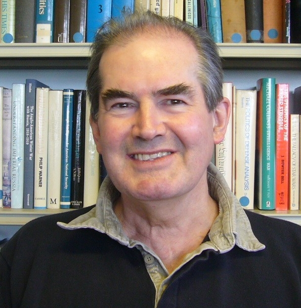Photo of Dr. Colin Gray
